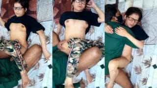 Desi Video Chasmis Ladki ki Chudai