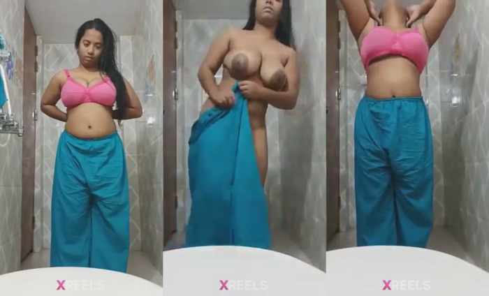 Desi Video Chubby Girl Showing her Big Boobs on camera