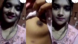 Desi Video Cute girl showing boob